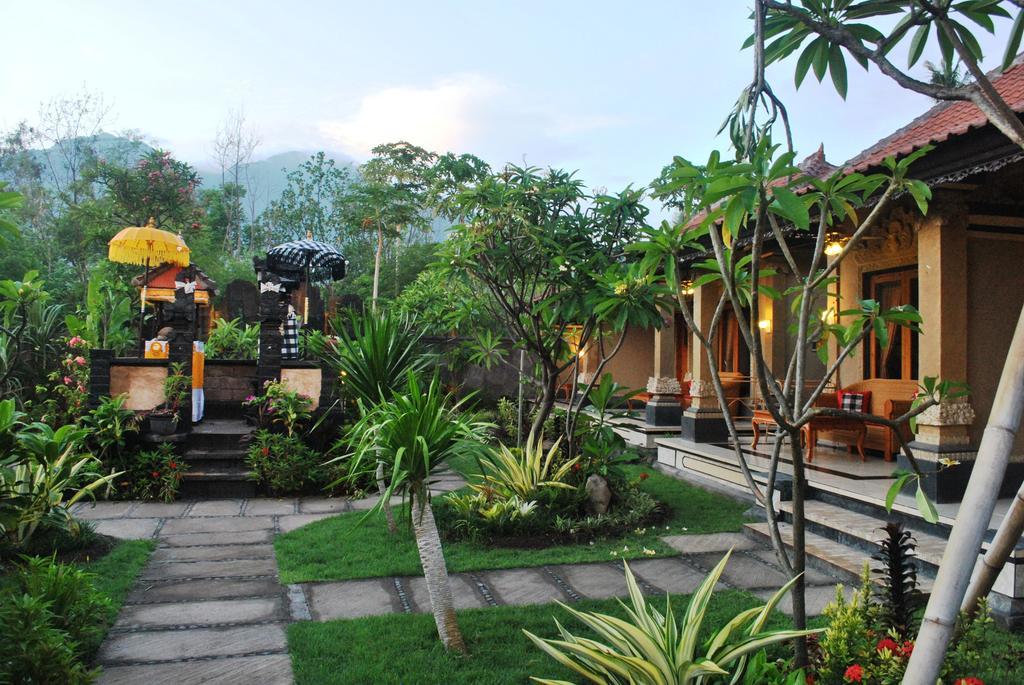 Trijaya Guest House Pemuteran Eksteriør billede